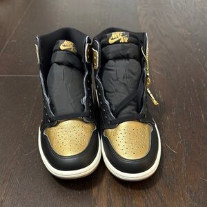 Air Jordan 1 High Gold and Black Air Shoes